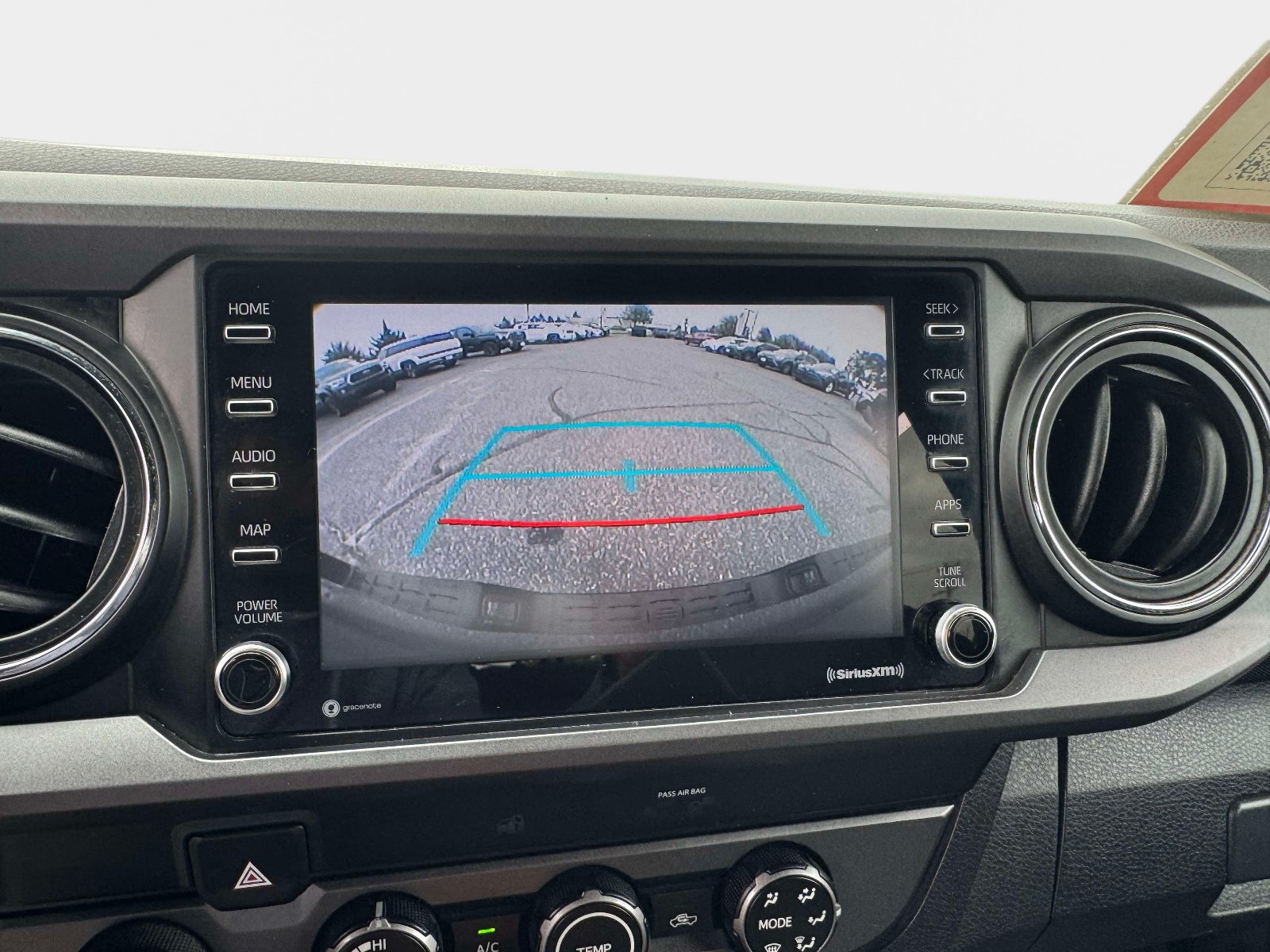 Certified 2020 Toyota Tacoma TRD Off-Road w/ Technology Package AWD/4WD image 35