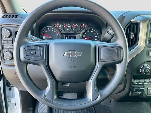 Used 2024 Chevrolet Silverado 1500 Custom Trail Boss w/ LPO, Dark Essentials Package image 11