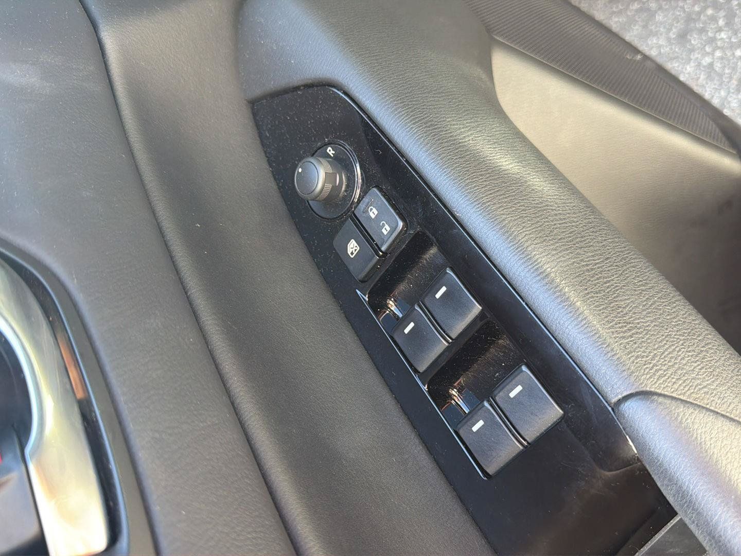 Used 2024 MAZDA CX-5 AWD 2.5 S w/ Preferred Package image 17