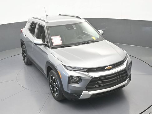 Used 2023 Chevrolet TrailBlazer LT FWD image 51