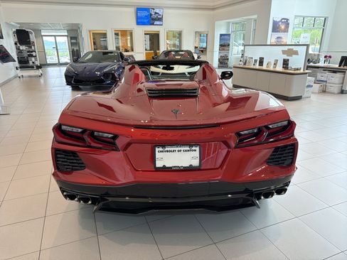 Used 2023 Chevrolet Corvette Stingray Preferred Conv w/ 2LT RWD image 6