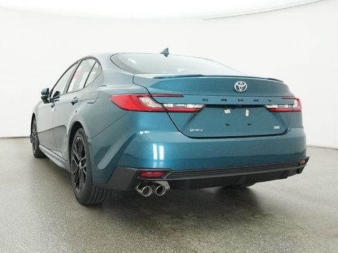 New 2026 Toyota Camry SE FWD image 25