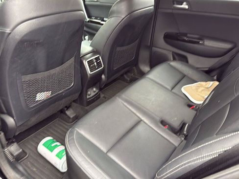 Used 2018 Kia Sportage EX AWD/4WD image 13