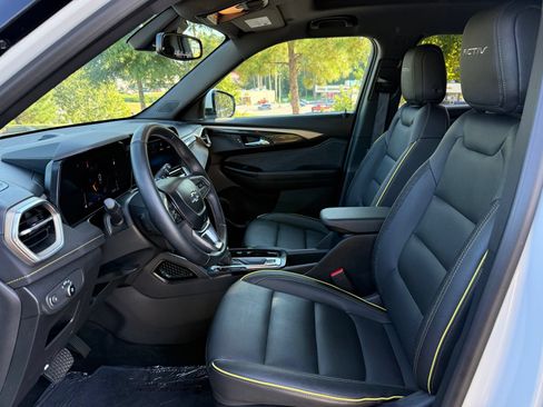 Used 2024 Chevrolet TrailBlazer ACTIV w/ Convenience Package FWD image 35