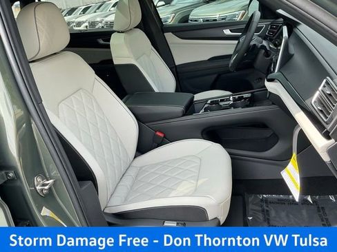New 2026 Volkswagen Atlas Cross Sport SEL Premium R-Line AWD/4WD image 21