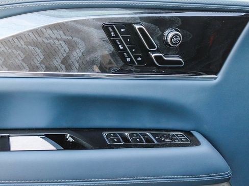 Used 2025 Cadillac Escalade IQ Sport 2 image 23