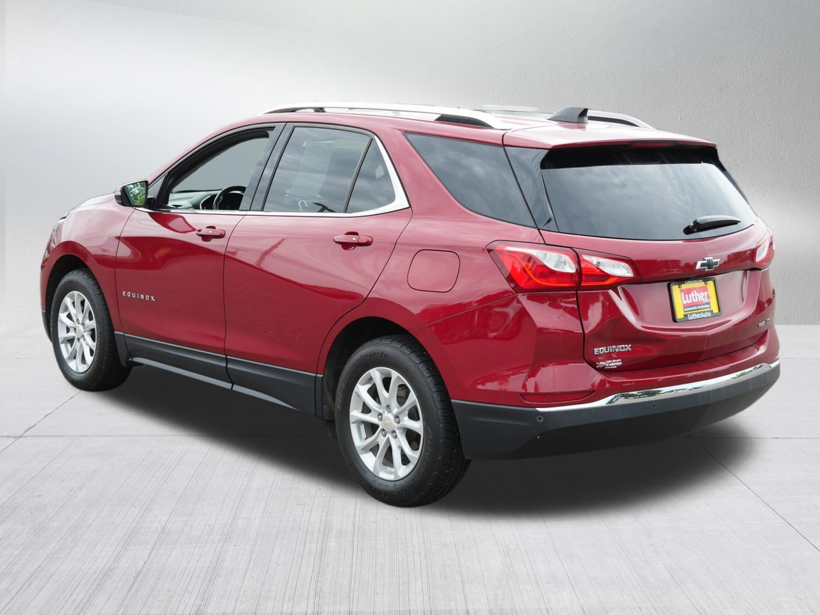 Used 2018 Chevrolet Equinox LT w/ Sun & Infotainment Package AWD/4WD image 5
