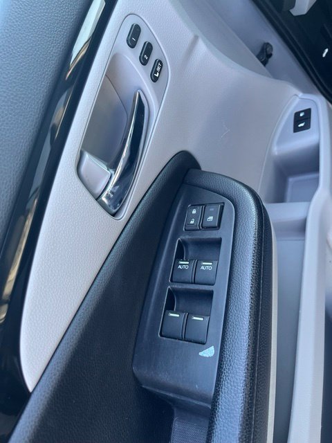 Used 2019 Honda Pilot Touring image 15