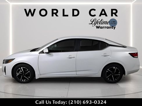 Used 2025 Nissan Sentra SV FWD image 6