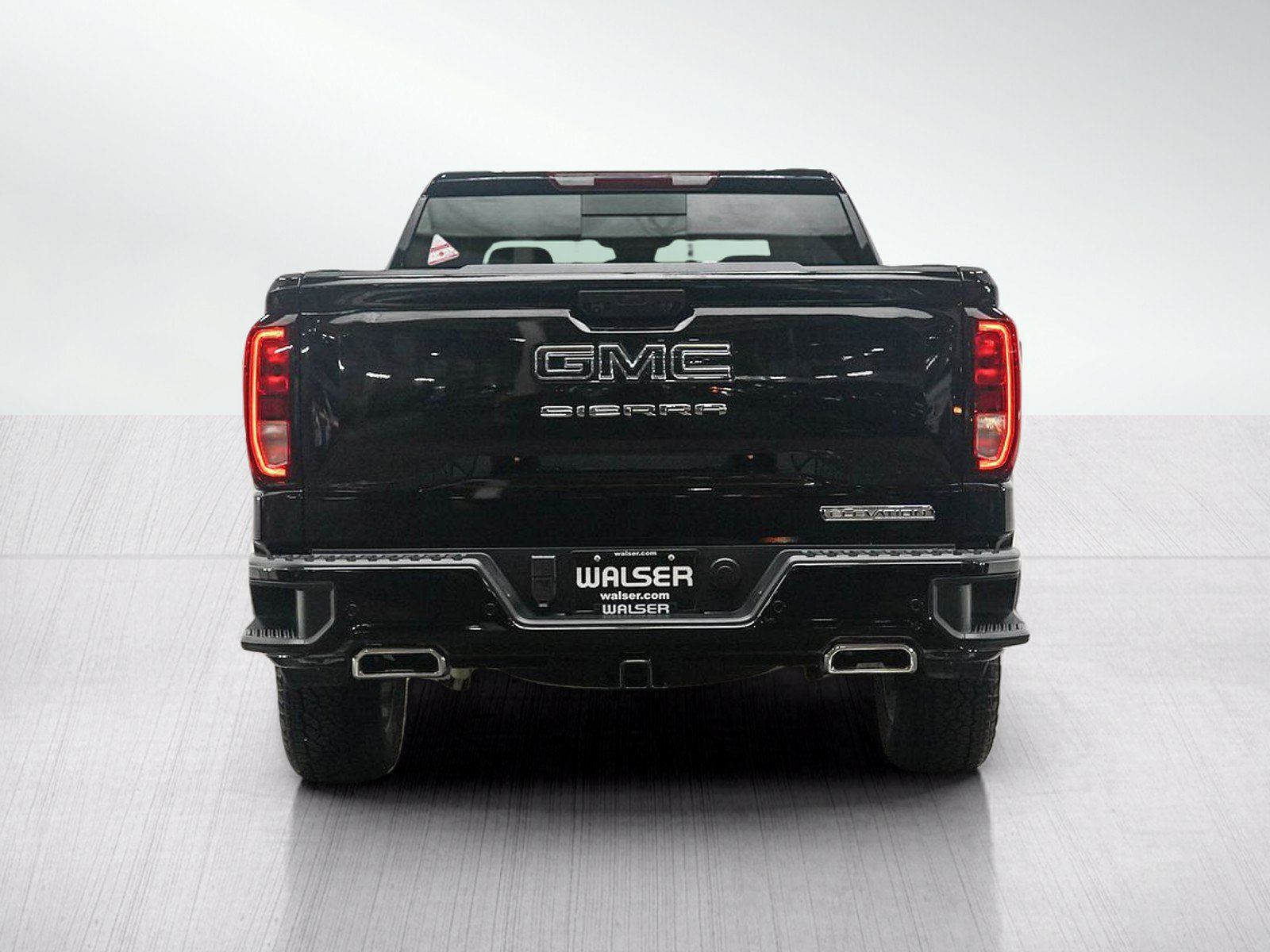 Used 2026 GMC Sierra 1500 Elevation w/ Elevation Premium Package AWD/4WD image 4