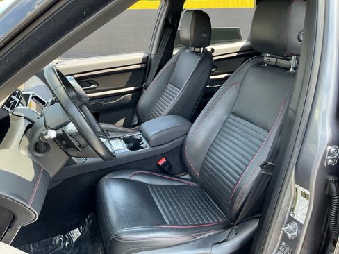 Used 2020 Land Rover Discovery Sport SE R-Dynamic AWD/4WD image 18