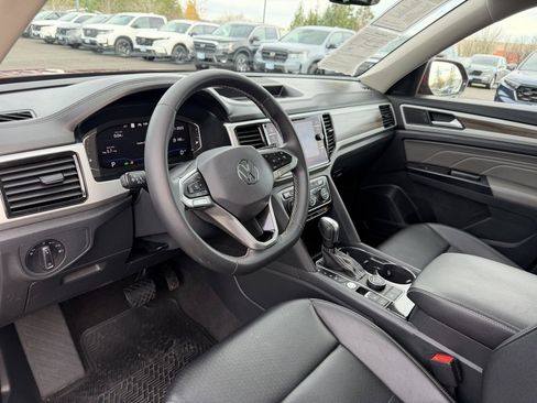 Used 2021 Volkswagen Atlas SEL image 15