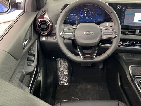 New 2025 Chevrolet Equinox RS image 14