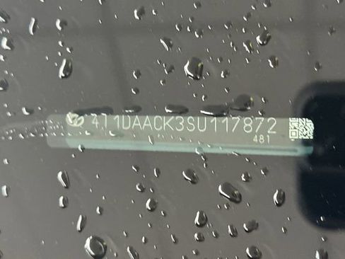 Certified 2025 Toyota Camry LE FWD image 4