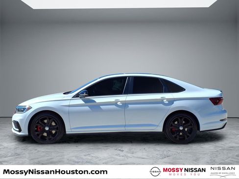 Used 2021 Volkswagen Jetta GLI Autobahn w/ GLI Autobahn Black Package image 5