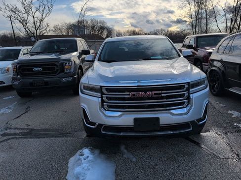 Used 2020 GMC Acadia SLT w/ Premium Package image 5