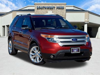Used 2014 Ford Explorer XLT w/ Equipment Group 202A