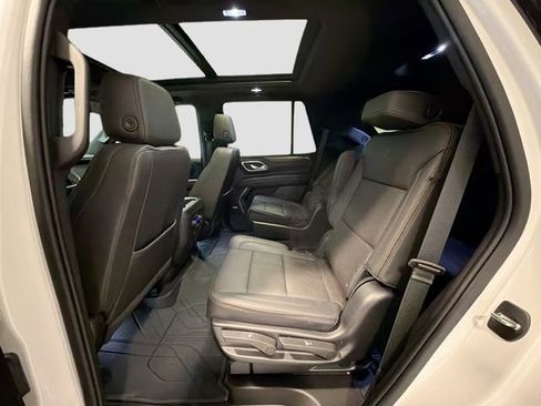 Used 2023 Chevrolet Tahoe High Country w/ Premium Package 2 AWD/4WD image 24