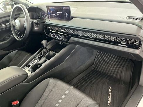 Used 2023 Honda Accord Sport image 23