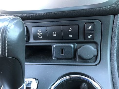 Used 2015 GMC Acadia SLE AWD/4WD image 7