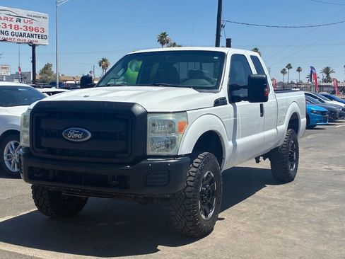 Used 2011 Ford F250 XL w/ PWR Equipment Group AWD/4WD image 1
