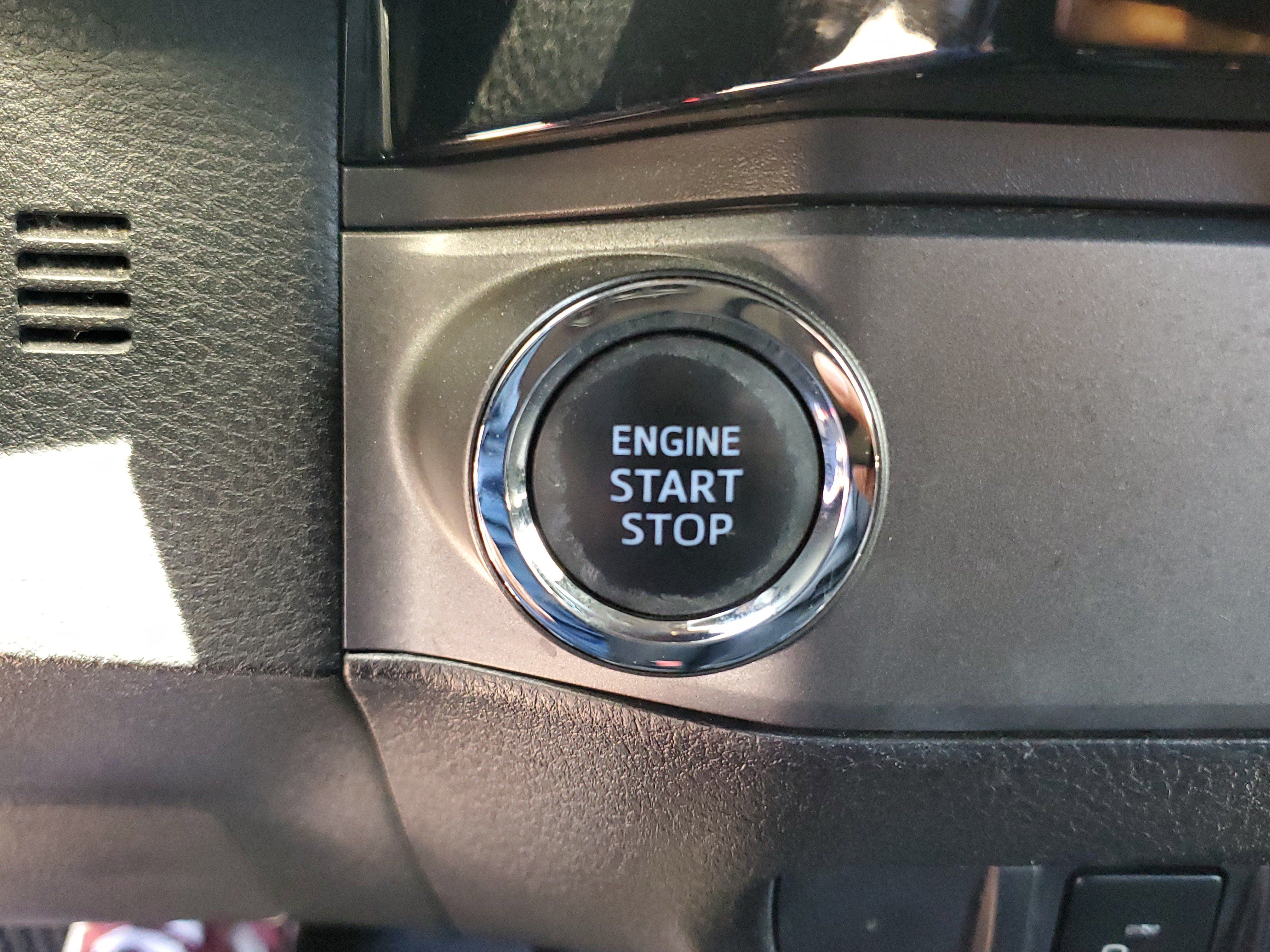 Used 2017 Toyota Tacoma TRD Sport w/ Premium & Technology Package RWD image 25