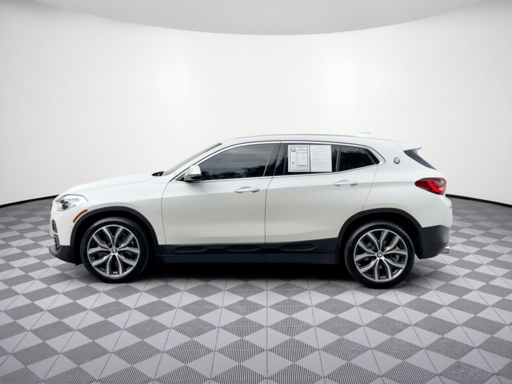 Used 2022 BMW X2 sDrive28i w/ Premium Package FWD image 2
