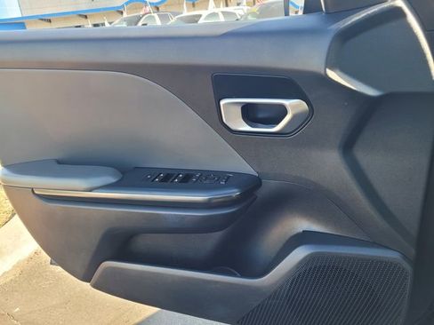 Used 2025 Kia K4 FWD image 13
