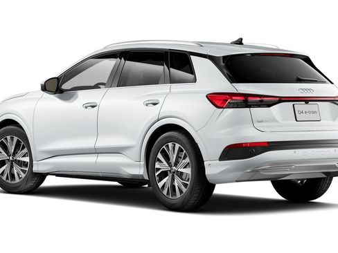 Certified 2023 Audi Q4 e-tron Premium Plus w/ Premium Plus RWD image 2