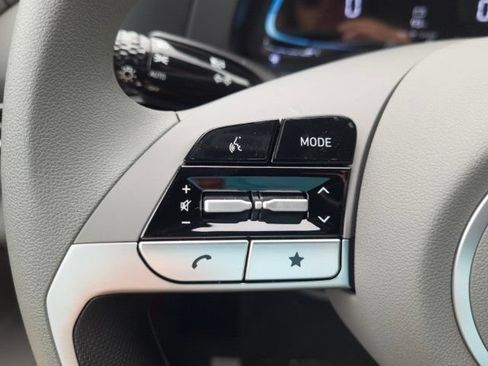 New 2026 Hyundai Elantra SE FWD image 26