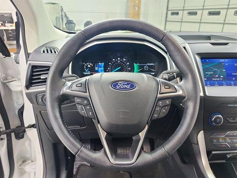 Used 2020 Ford Edge SEL w/ Convenience Package image 22