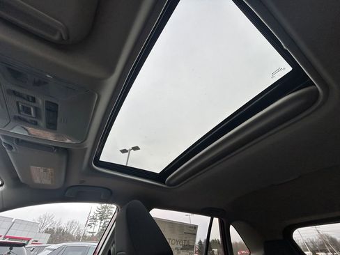 New 2025 Toyota RAV4 XLE w/ Convenience Package image 20