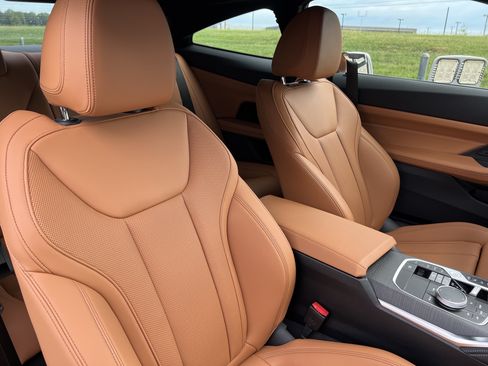 Used 2026 BMW 430i xDrive Coupe w/ M Sport Package AWD/4WD image 35