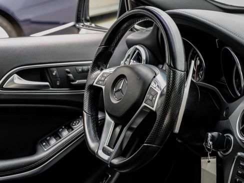 Used 2015 Mercedes-Benz GLA 45 AMG GLA 45 AMG 4MATIC Sport Utilit image 17