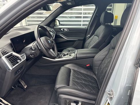 Certified 2024 BMW X5 xDrive40i w/ M Sport Package image 9