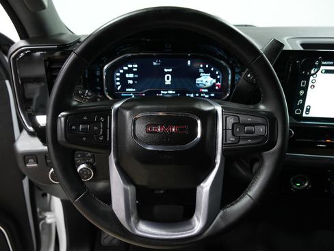 Used 2023 GMC Sierra 1500 SLT image 28