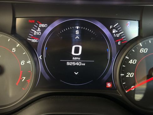 Used 2019 Chevrolet Camaro SS RWD image 21