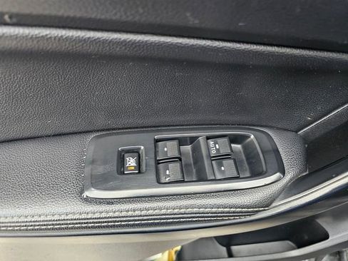 Used 2019 Ford Ranger Lariat w/ FX4 Off-Road Package AWD/4WD image 11