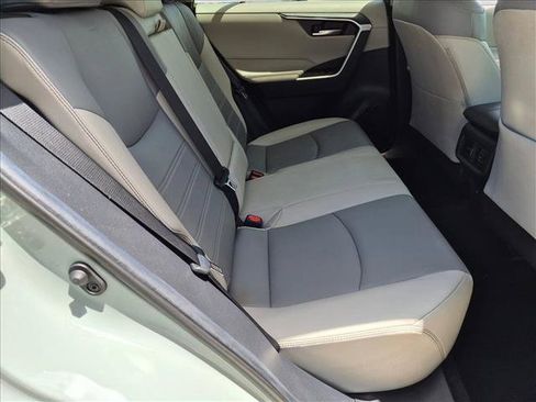 Used 2019 Toyota RAV4 XLE Premium w/ Cold Weather Package FWD image 19