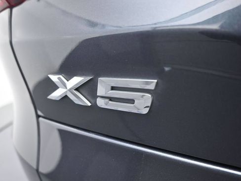 Used 2019 BMW X5 xDrive40i AWD/4WD image 35