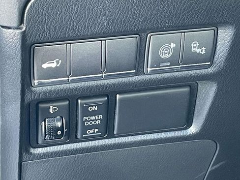 Used 2016 INFINITI QX80 Luxe w/ 22" Wheel Package image 21