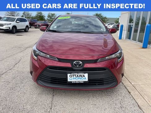 Used 2026 Toyota Corolla LE FWD image 3