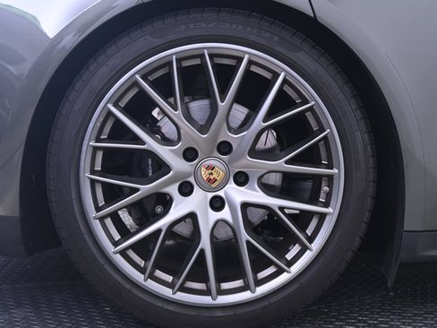 Certified 2023 Porsche Panamera 4S AWD/4WD image 13