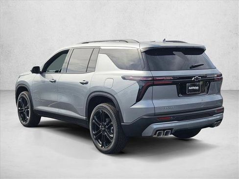 New 2026 Chevrolet Traverse LT w/ Driver Confidence Package image 9