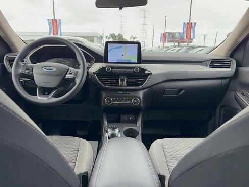 Certified 2020 Ford Escape SE FWD image 29