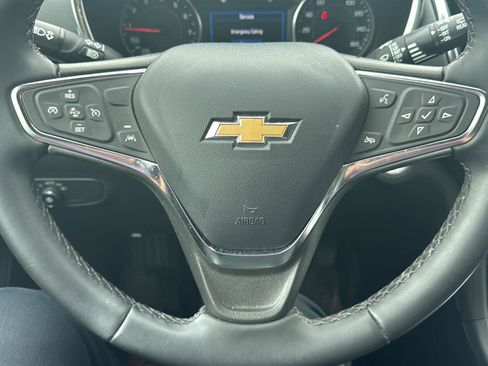 Used 2024 Chevrolet Equinox LT AWD/4WD image 12