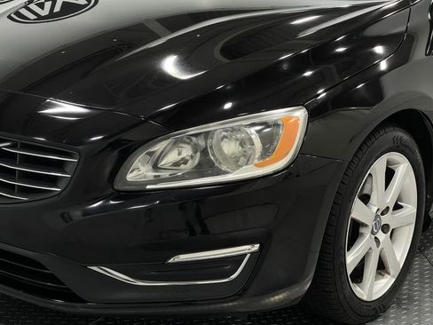 Used 2016 Volvo V60 T5 Premier image 31