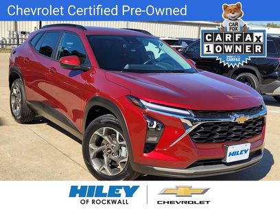 Used 2025 Chevrolet Trax LT w/ LT Convenience Package