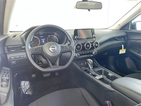 Certified 2025 Nissan Sentra S image 17
