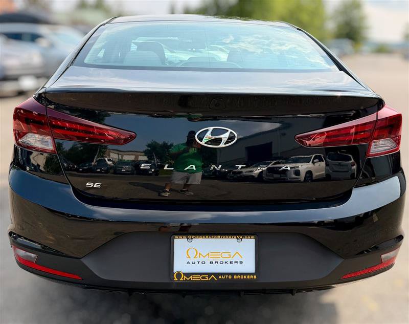 Used 2020 Hyundai Elantra SE FWD image 6